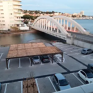 front-de-mer-golfe-de-saint-tropez.fr-provencehotel.com/